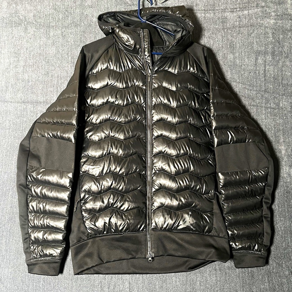 Jordan Mens Hooded Quilted Puffer Jacket Size M Black Full Zip Down 700